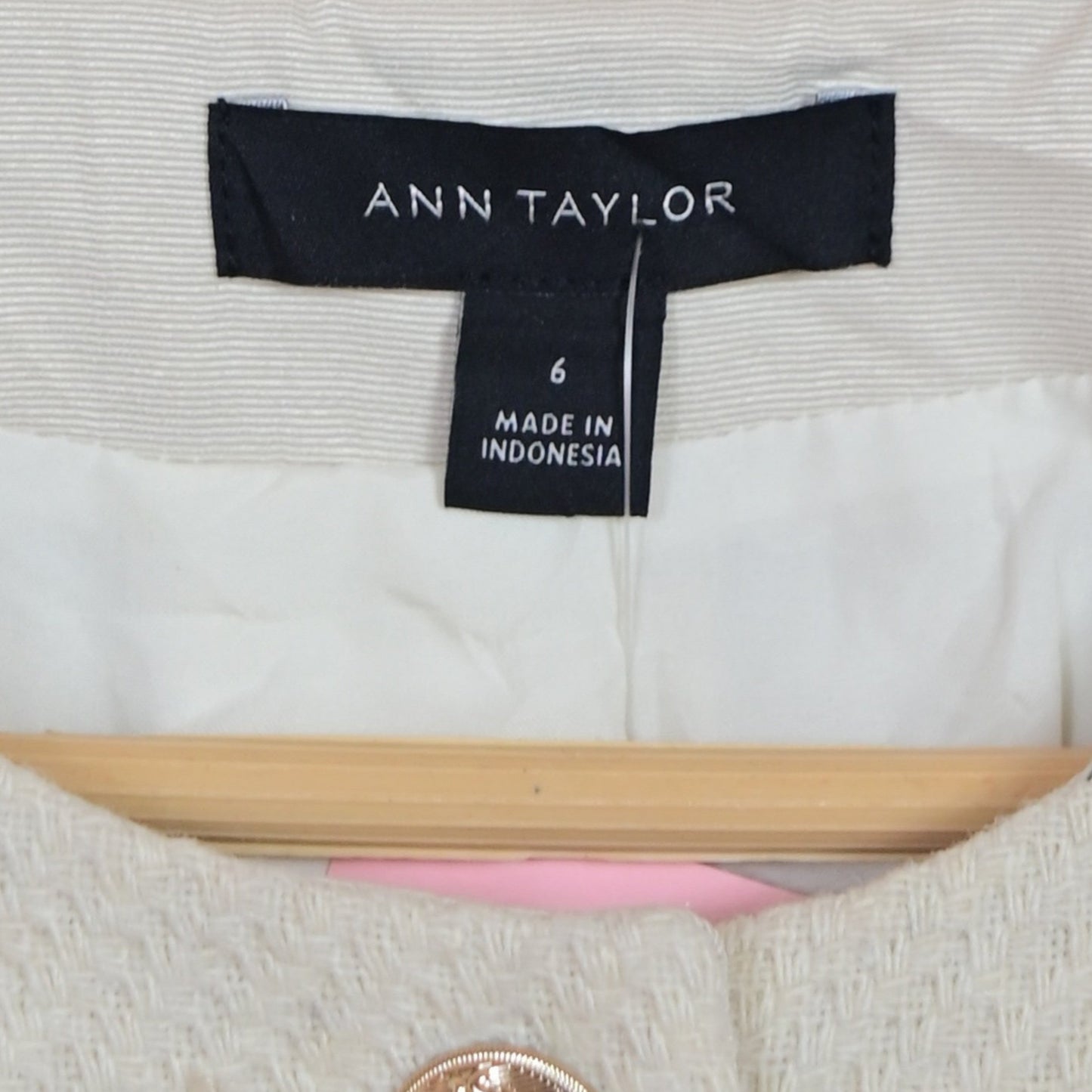Women's Tweed Jacket