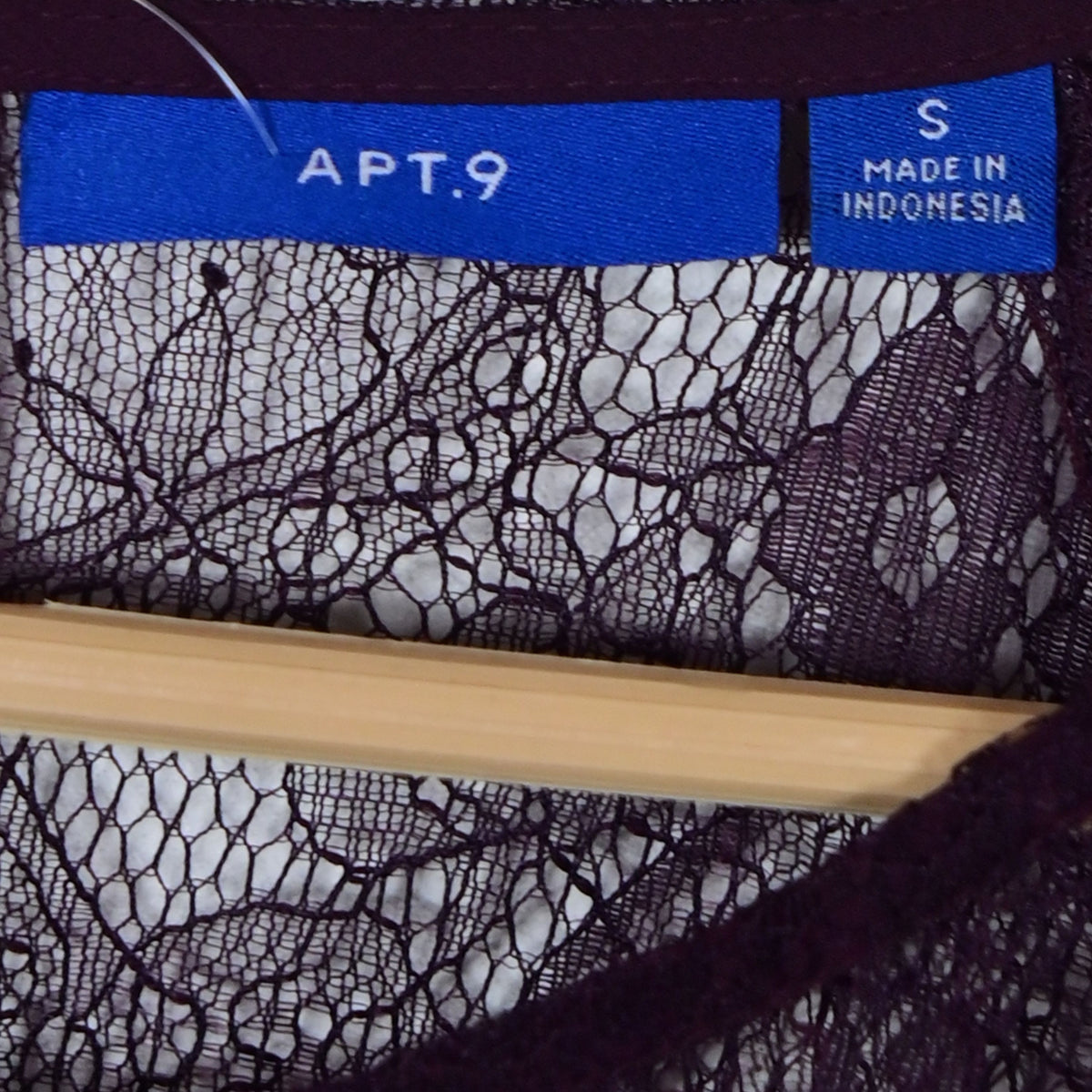 Women's Floral Lace Top