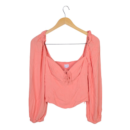 Women's Top