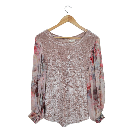 Women's Top